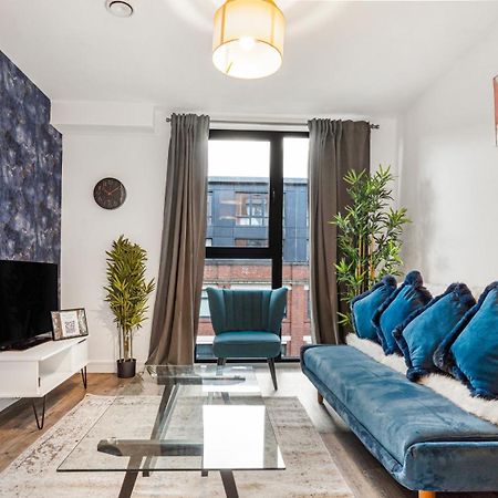 Oceanic Bliss: 2 Bed 2 Bath + Free Park + Netflix Apartment Birmingham Ngoại thất bức ảnh
