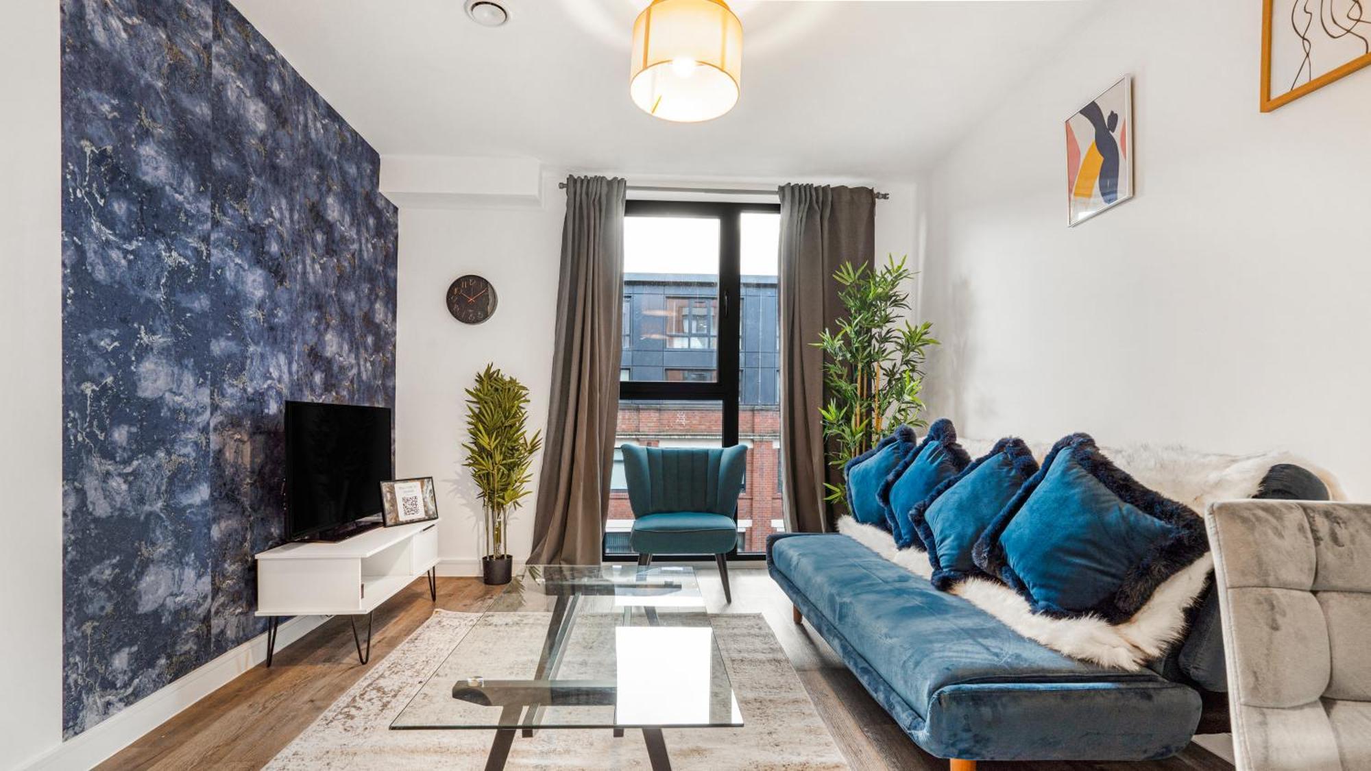 Oceanic Bliss: 2 Bed 2 Bath + Free Park + Netflix Apartment Birmingham Ngoại thất bức ảnh