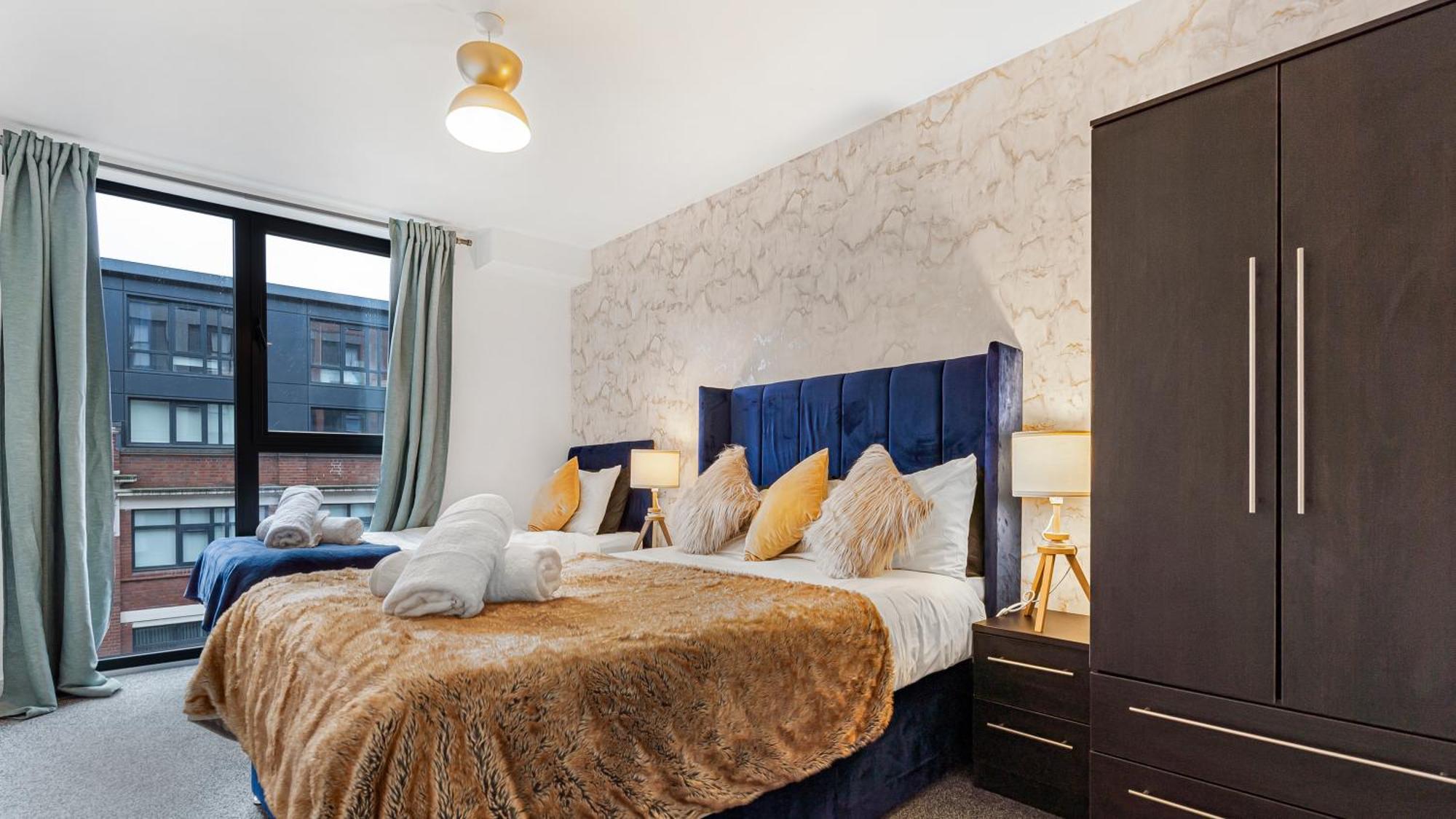 Oceanic Bliss: 2 Bed 2 Bath + Free Park + Netflix Apartment Birmingham Ngoại thất bức ảnh